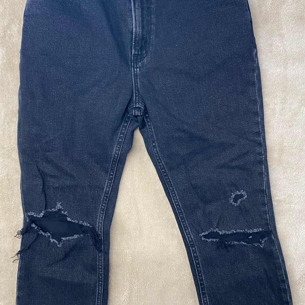 Abercrombie & Fitch High-Rise Distressed Jeans - Dark Navy